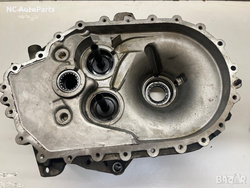 Корпус за скоростна кутия за Ford Transit Форд Транзит МК7 2.2 8C1R-7F096-BF 8C1R-7002-DG 2014, снимка 1