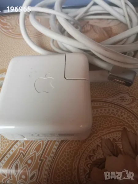 зарядно устройство Apple MagSafe, снимка 1