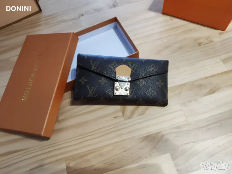 Дамски портфейл Louis Vuitton, снимка 1