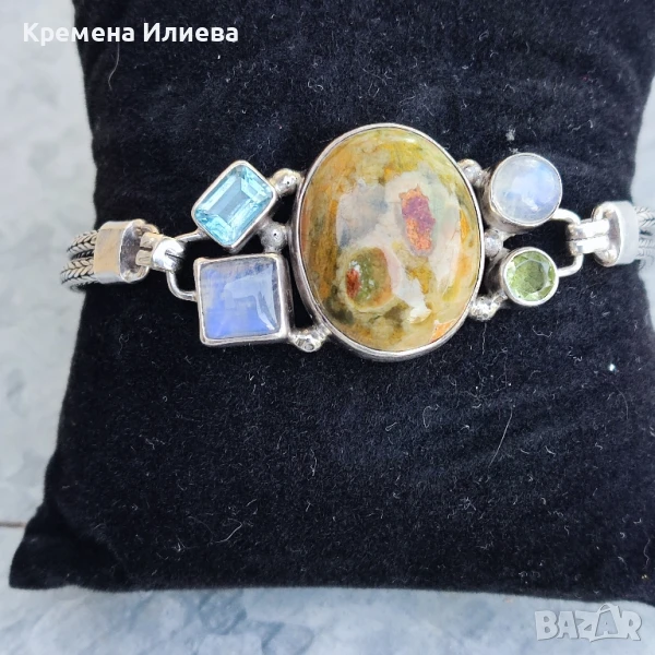 Сребърна гривна с естествени камъни , снимка 1