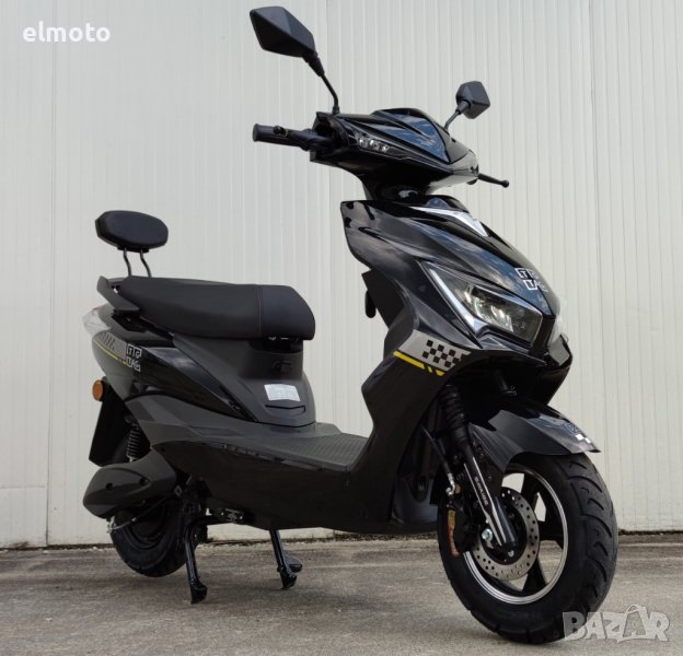 	Електрически скутер с елегантен дизайн модел ZG-S-2000W в черен цвят, снимка 1