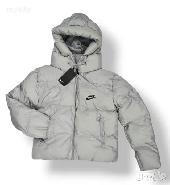 Nike сиво дамско яке с качулка , снимка 1