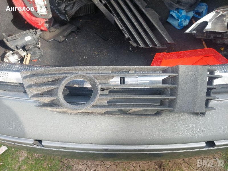 Решетка и халоген пасат б5.5, снимка 1