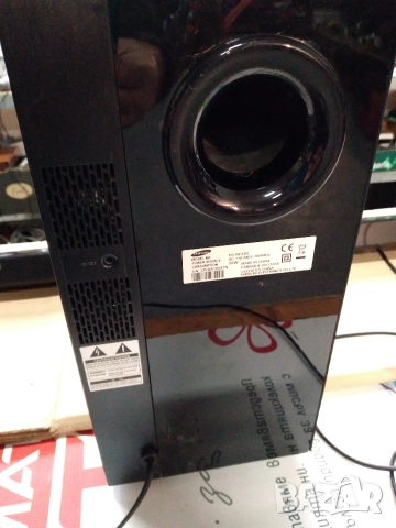 2.1 Саундбар SAMSUNG HW-F450, снимка 13 - Аудиосистеми - 52659051