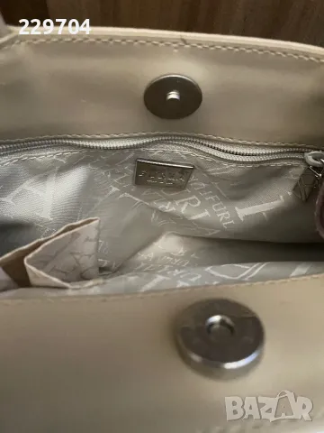 Оригинална чанта Furla , снимка 13 - Чанти - 41590837