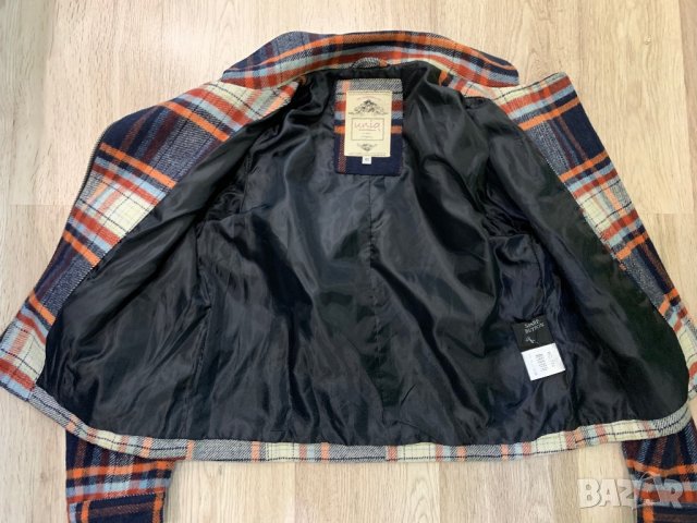 Ново вълнено палто Л размер, снимка 2 - Палта, манта - 27793674