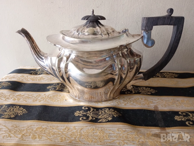 Посребрена кана за кафе,чай арт деко