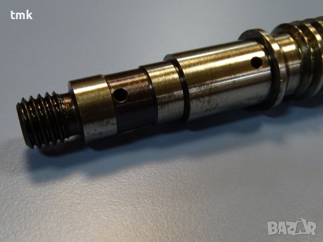 Винт с гайка за фреза Deckel FP4, FP4 МК Z-Achse spindel 2203-2235, снимка 8 - Резервни части за машини - 38646107