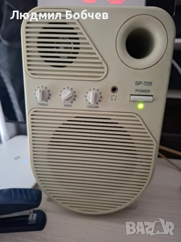 Стари,ретро тонколони за компютър.