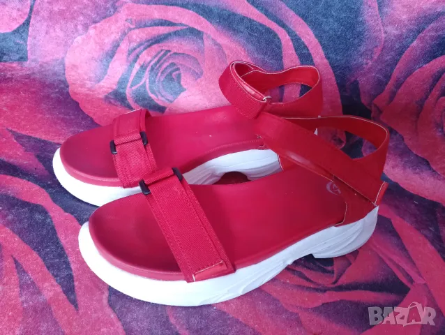 Ярко червени сандали 42 номер , снимка 7 - Сандали - 47744065