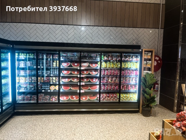 Стенна хладилна витрина с врати, снимка 7 - Витрини - 53443634