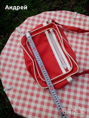 Стара спортна чанта, снимка 4 - Други ценни предмети - 28740239