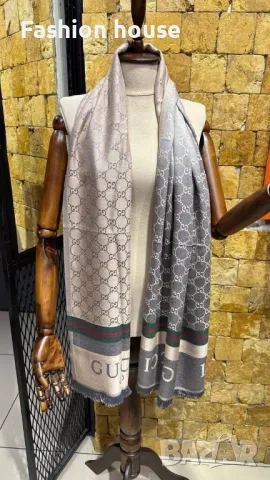 Gucci кашмирен шал , снимка 4 - Шалове - 47374108