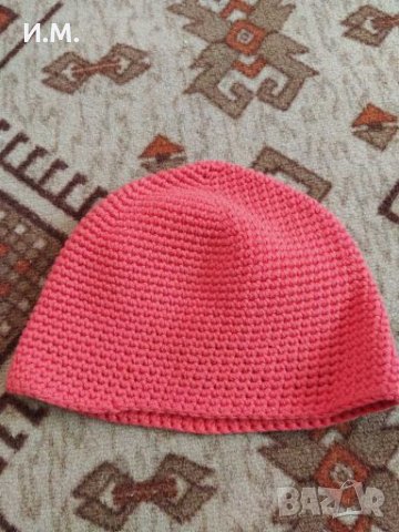 Красива плетена шапка, снимка 2 - Шапки, шалове и ръкавици - 28171619