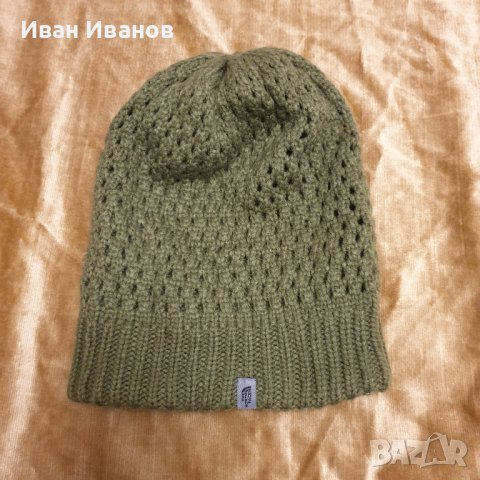 Оригинална зимна шапка  на The North Face 