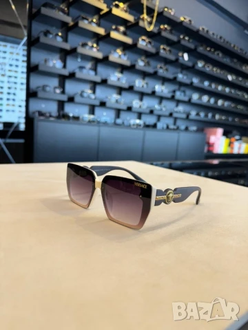 очила с черен обикновен калъф и ув защита versace , снимка 4 - Слънчеви и диоптрични очила - 51316060
