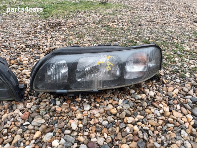 ляв и десен фар за волво с60 в70 VOLVO S60 V70, снимка 9 - Части - 42466696