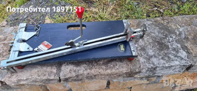 Машинка за плочки , снимка 2 - Други инструменти - 49882780