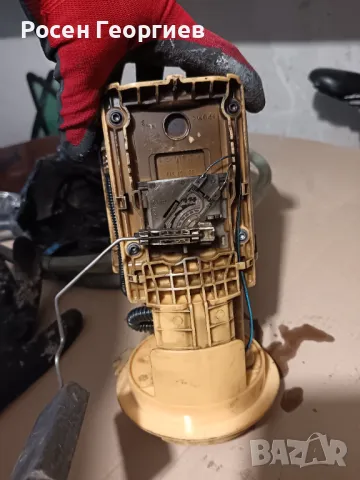 Помпа резервоар за Ауди А3 8Р , снимка 3 - Части - 48851015