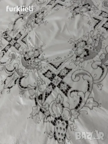 покривка за маса рязана бродерия , снимка 8 - Декорация за дома - 47735097