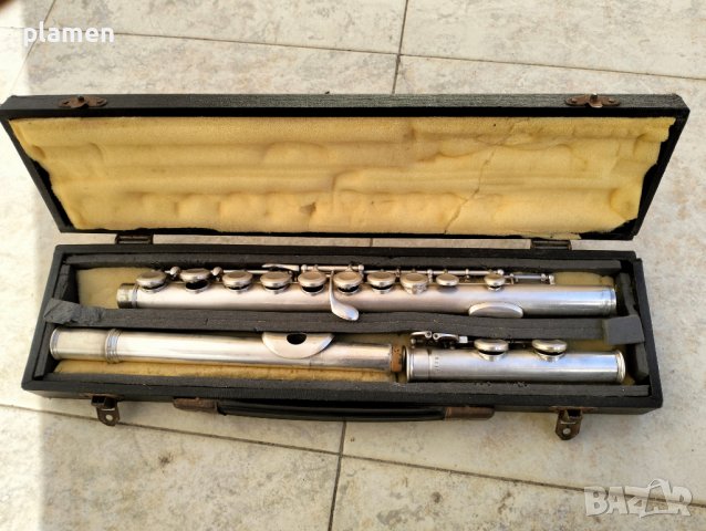 Стара посребрена флейта, липсва главата