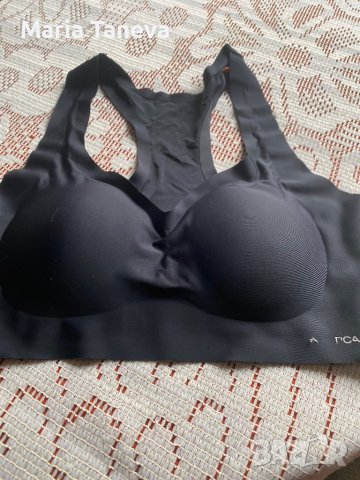 Сутиени-червен и черен, снимка 3 - Бельо - 36211318