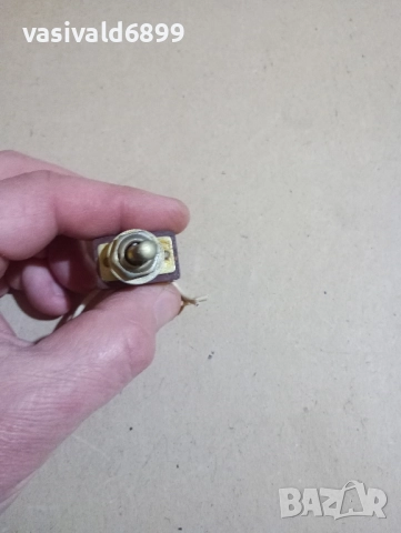 Лот от 3 ключета , снимка 3 - Друга електроника - 52355267