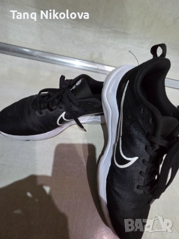 NIKE, снимка 3 - Детски маратонки - 52997097