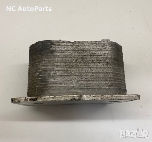 Охладител за двигателно масло за Mercedes X class Nissan Navara 2.3 190 RENAULT 2130500QAF 2018, снимка 2 - Части - 43100811