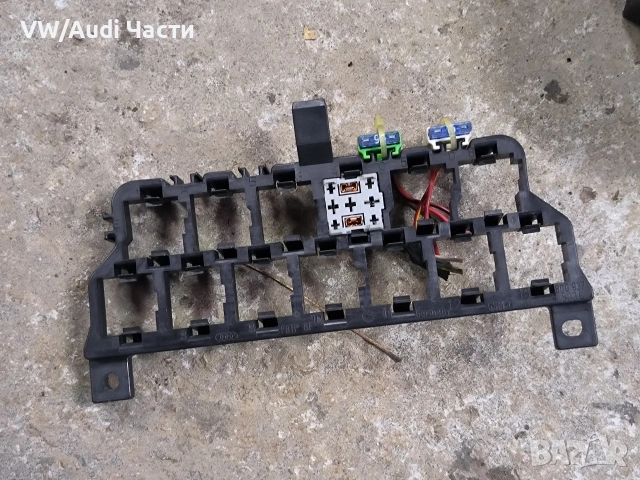 Бушониера за Голф 4 Ауди А3 Сеат Шкода Бора VW Golf 4 Audi A3 Seat Skoda Bora 8D0937503E