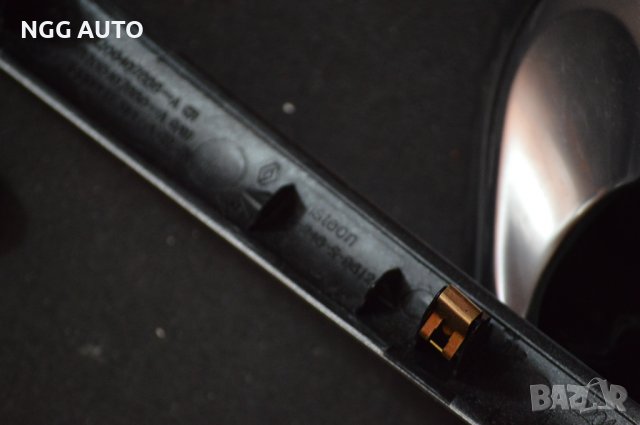 Интериорна лайсна за Renaut Clio 3, снимка 4 - Части - 36972940