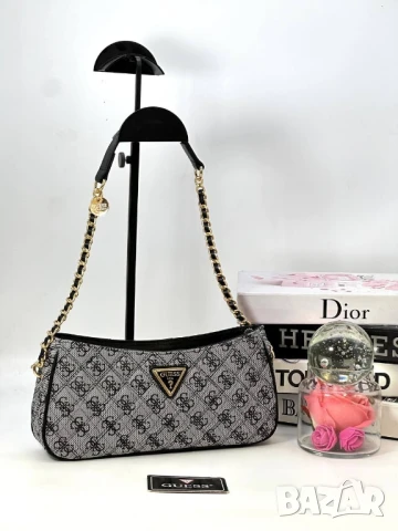 чанти Guess ⭐️ ➡️29cm ⬆️14cm✨ 🌟, снимка 3 - Чанти - 51423567