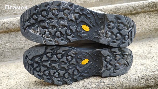 Туристически обувки Lowa Gore-Tex 41 номер, снимка 5 - Зимни спортове - 38725936