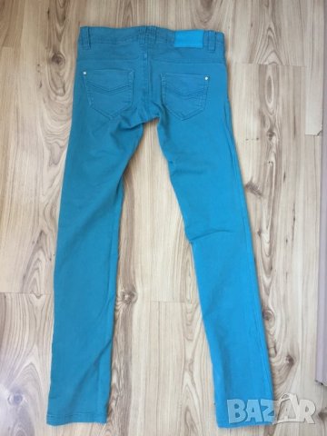 Дамски дънки PULL&BEAR оригинал, size 28, ярко сини,плътни еластични, много запазени, снимка 6 - Дънки - 28977586