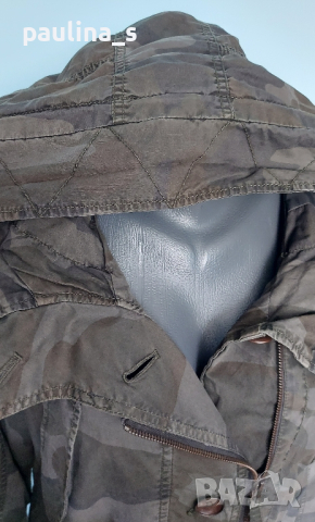 Маркова камуфлажна парка с камъни "Betty Barclay" / голям , снимка 11 - Шлифери - 44853473