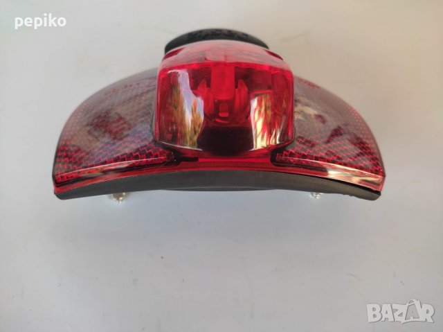 Продавам колела внос от Германия НОВИ халогенни фарче стопче и динамо AXA DUO, снимка 6 - Аксесоари за велосипеди - 37576759