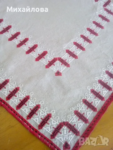 Красиво ленено каре с бродерия, снимка 4 - Декорация за дома - 49283959