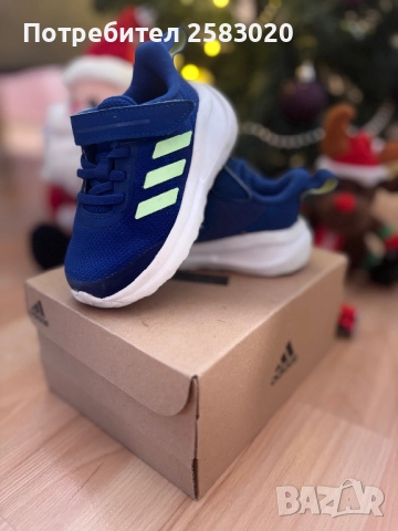 Маратонки Adidas, снимка 4 - Детски маратонки - 52738129