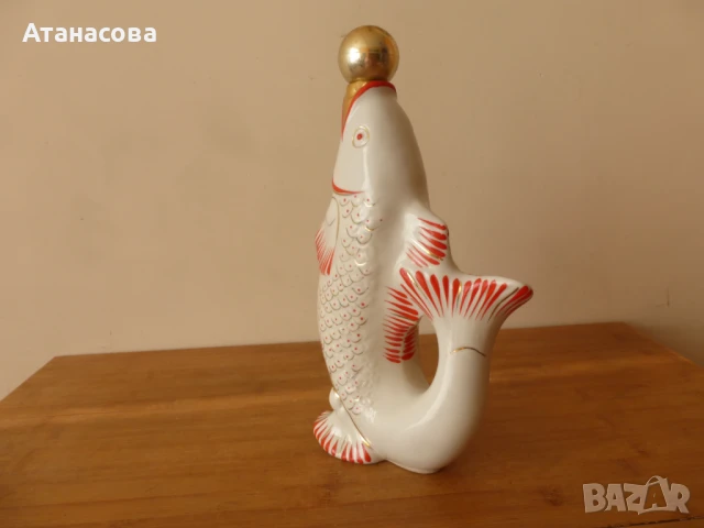 Украински порцеланов сервиз за ракия чаши и кана Риби 1960 г риба, снимка 4 - Сервизи - 51001517