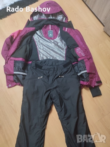 Дамска ски екипировка С размер , снимка 3 - Спортни екипи - 52978534