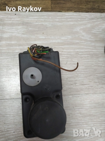  Вакуум помпа централно заключване 1H0 962 257 за VW GOLF Mk III , снимка 5 - Части - 51465942