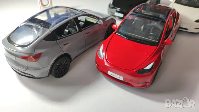 Метални колички Тесла (Tesla model Y) мащаб 1:24, снимка 7 - Коли, камиони, мотори, писти - 48784556