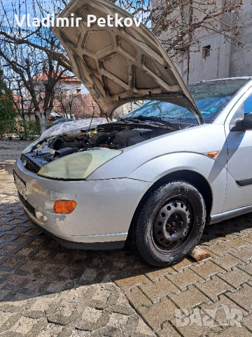 Продавам Ford Fokus 1.6 Бензин  на части !За повече информация на телефона!, снимка 9 - Автомобили и джипове - 42509853