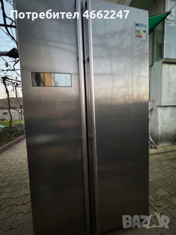 Хладилник с фризер Samsung No Frost , снимка 2 - Хладилници - 52804605