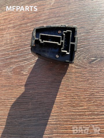 Копче за реглаж на огледала за BMW E46, снимка 2 - Части - 43024099