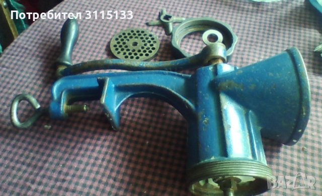 Ръчна машина за мелене на месо , снимка 2 - Месомелачки - 36604546