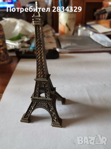 Класически сувенир от Париж