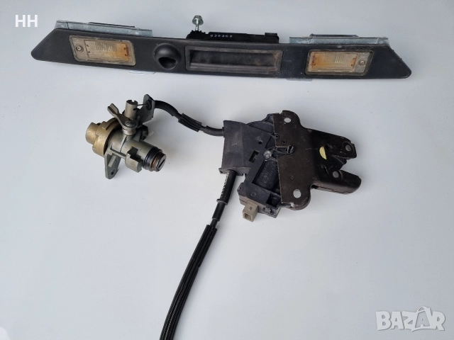 Audi A4, B6 и B7 плафон и брава задна врата