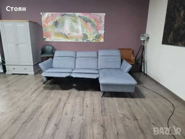 Сив ъглов диван от плат "HUKLA Interliving" с ел. релакс механизъм, снимка 3 - Дивани и мека мебел - 48307281