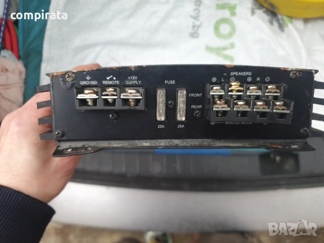 Усилвател Blaupunkt GTA 4 Special, снимка 2 - Ресийвъри, усилватели, смесителни пултове - 53412300